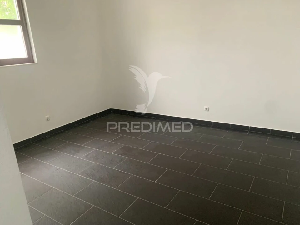 Escritório para Arrendamento em Malagueira e Horta das Figueiras Foto 2