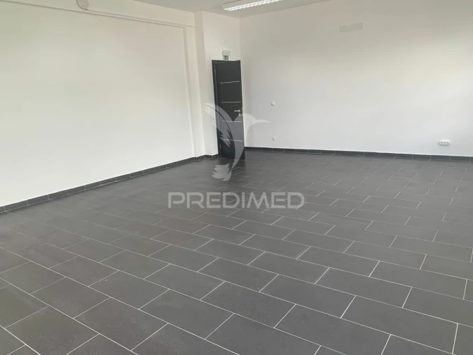 Escritório para Arrendamento em Malagueira e Horta das Figueiras Foto 1