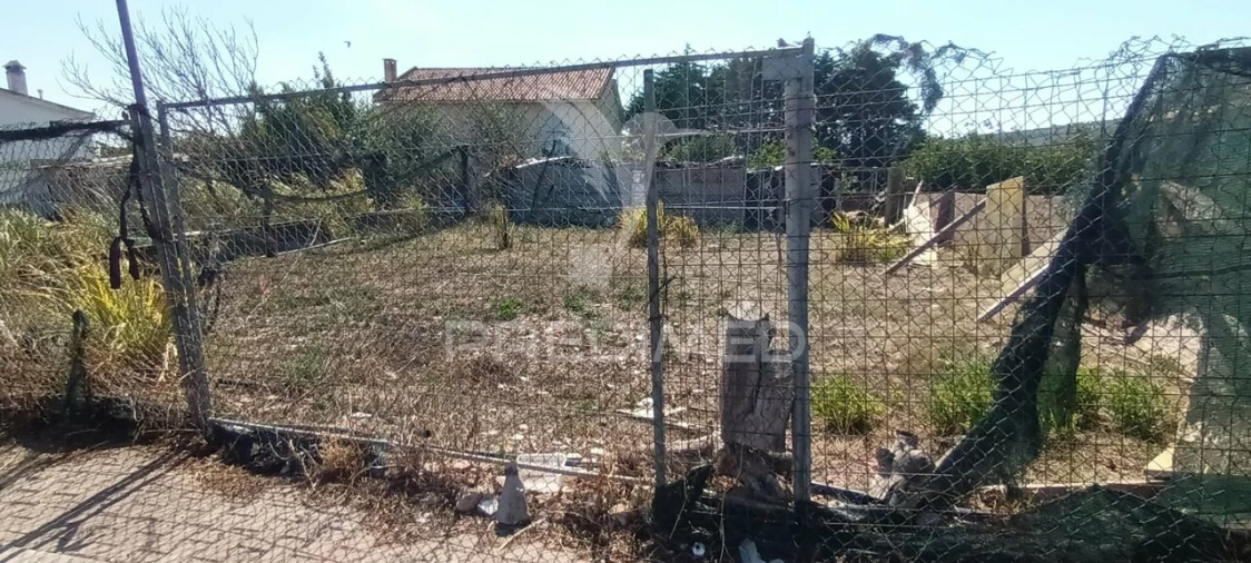 Terreno para Venda em Santo Antão e São Julião do Tojal