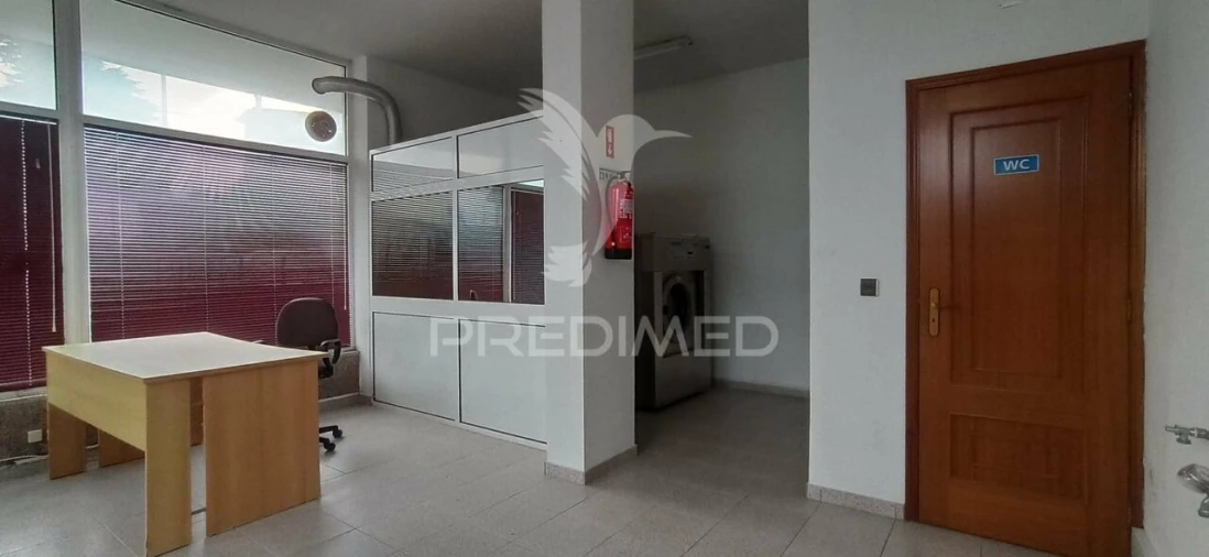 Loja para Venda em Trancoso (São Pedro e Santa Maria) e Souto Maior Foto 3