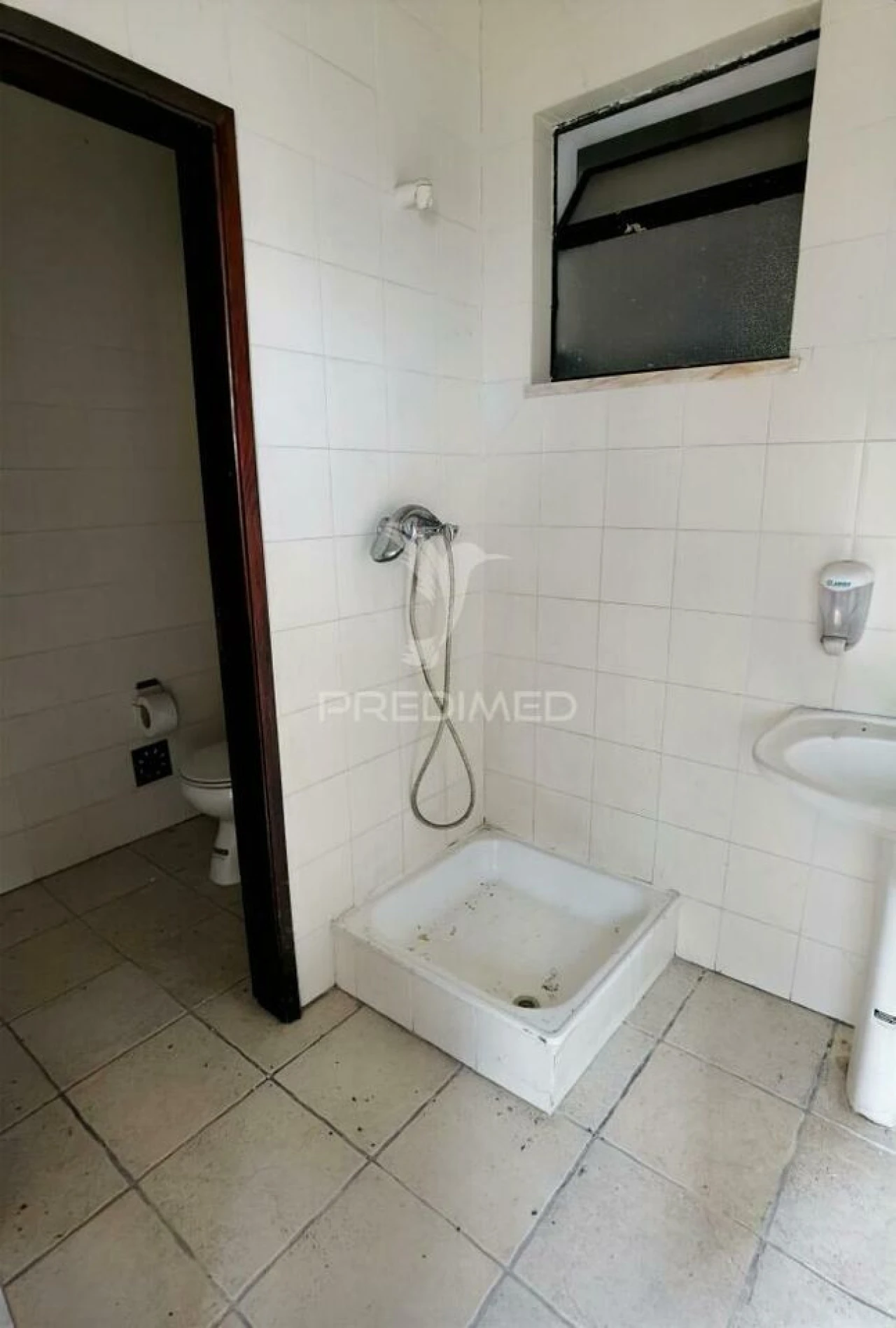 Loja para Venda em São Vicente do Paul e Vale de Figueira Foto 13