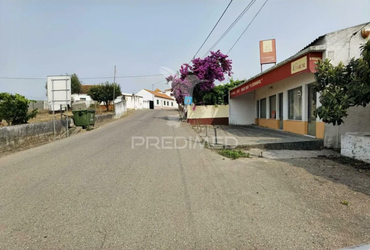 Loja para Venda em São Vicente do Paul e Vale de Figueira Foto 4