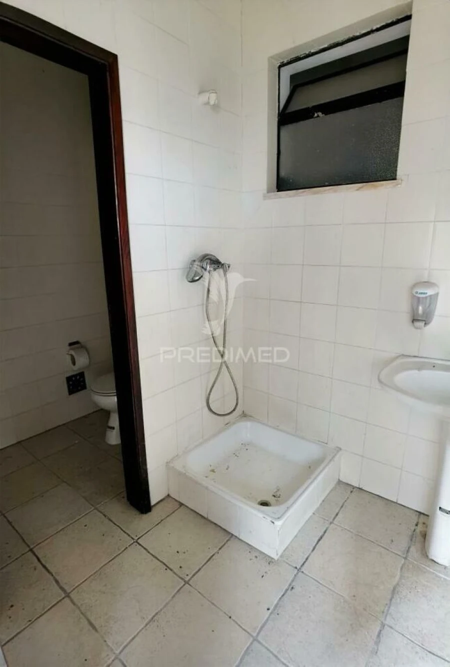 Loja para Venda em São Vicente do Paul e Vale de Figueira Foto 13