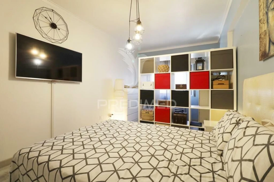 Apartamento T2 para Venda em Pontinha e Famões Foto 7