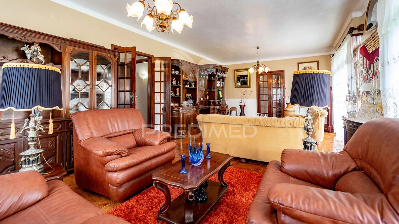 Moradia T4 para Venda em São Mateus da Calheta Foto 13