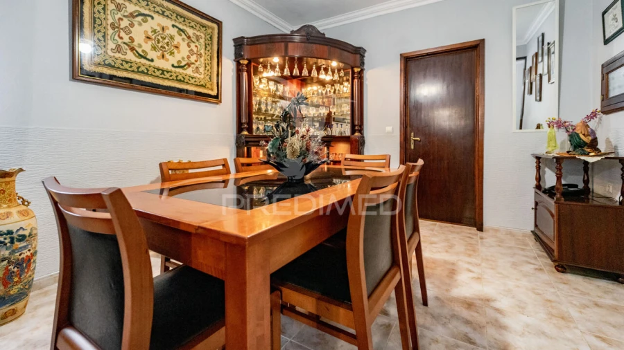 Moradia T4 para Venda em São Mateus da Calheta Foto 10