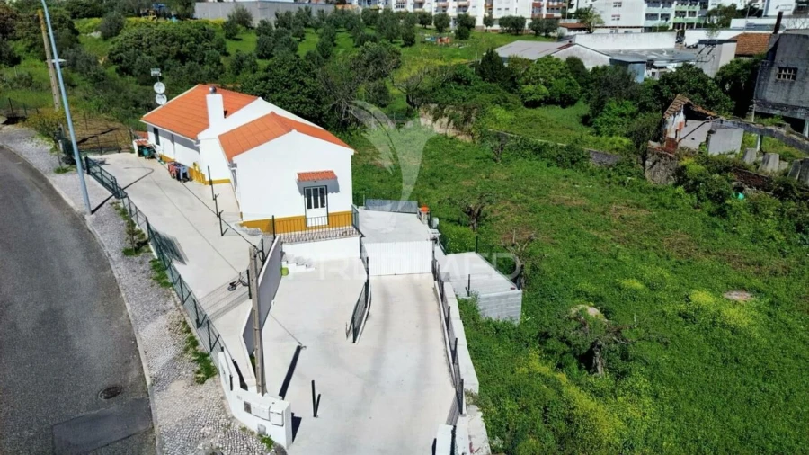 Moradia T5 para Venda em Alcanena e Vila Moreira Foto 8