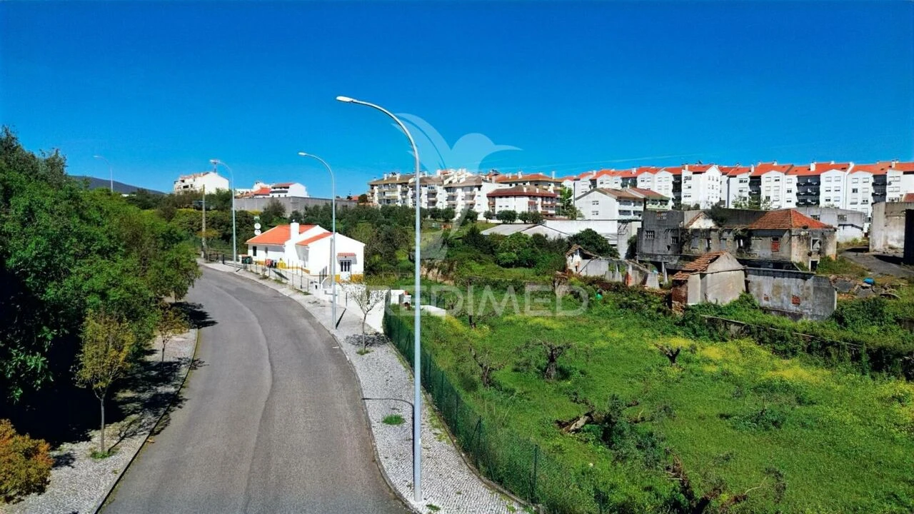Moradia T5 para Venda em Alcanena e Vila Moreira Foto 6