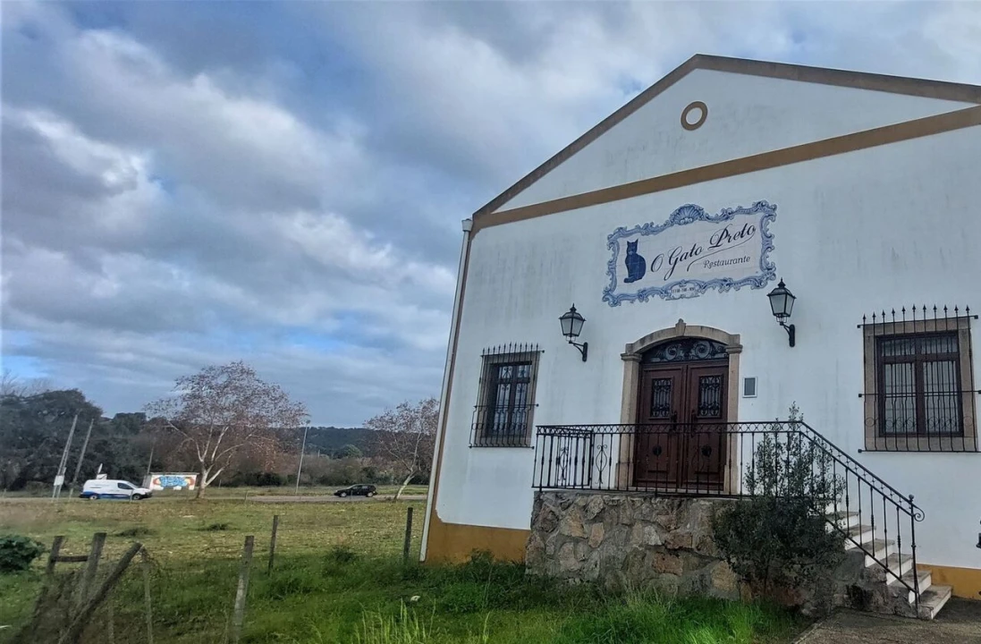 Prédio para Venda em Ponte de Sor, Tramaga e Vale de Açor Foto 1