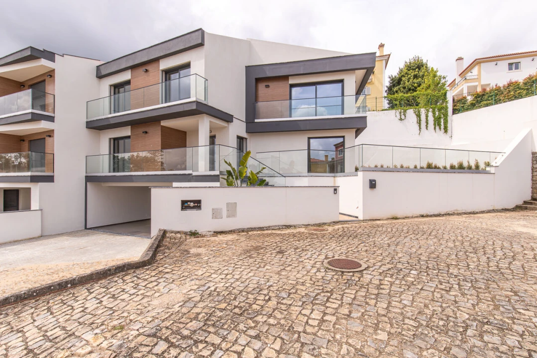 Moradia T5 para Venda em Enxara do Bispo, Gradil e Vila Franca do Rosário Foto 3