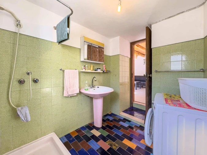 Moradia T2 para Venda em Igreja Nova e Cheleiros Foto 8