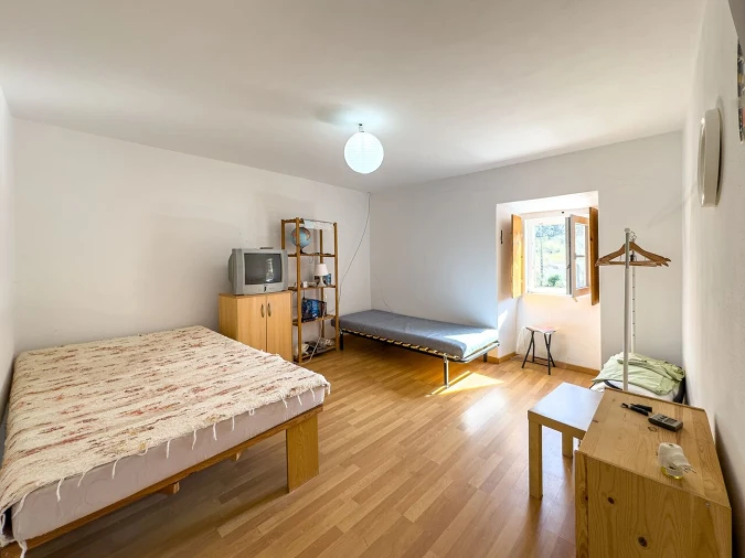 Moradia T2 para Venda em Igreja Nova e Cheleiros Foto 9