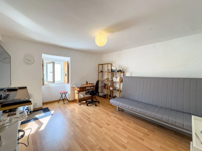 Moradia T2 para Venda em Igreja Nova e Cheleiros Foto 11