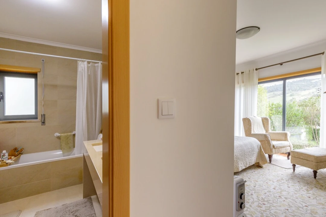 Moradia T6 para Venda em Santa Maria, São Pedro e Matacães Foto 33