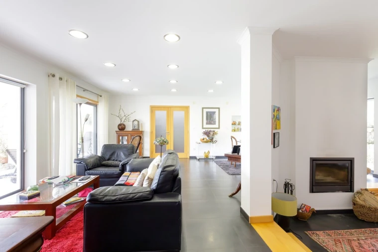 Moradia T6 para Venda em Santa Maria, São Pedro e Matacães Foto 19