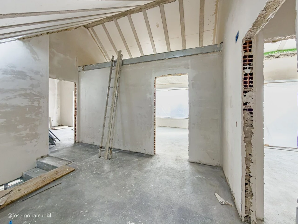 Moradia T4 para Venda em São João das Lampas e Terrugem Foto 16