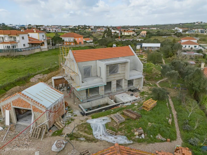 Moradia T3 para Venda em São João das Lampas e Terrugem Foto 24