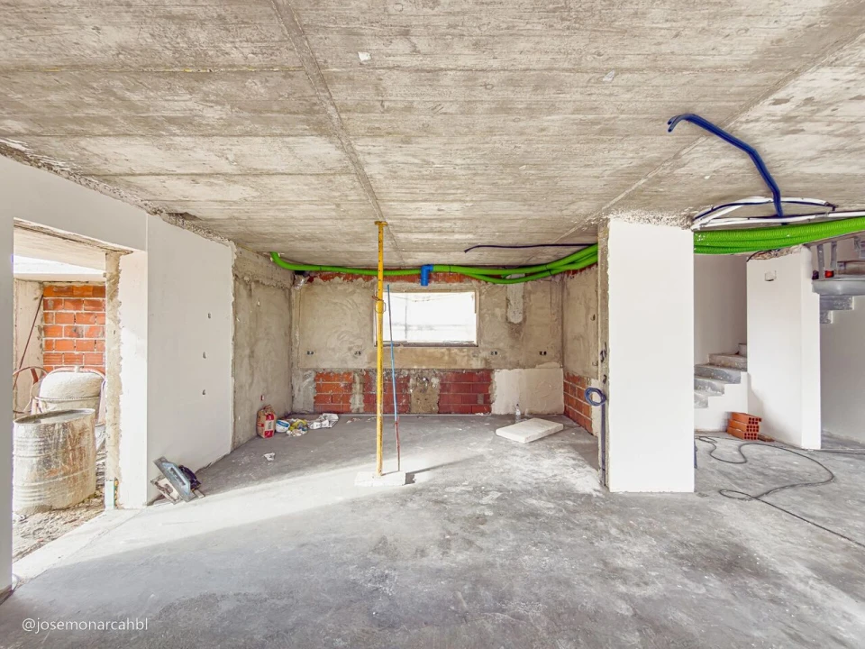 Moradia T5 para Venda em São João das Lampas e Terrugem Foto 12