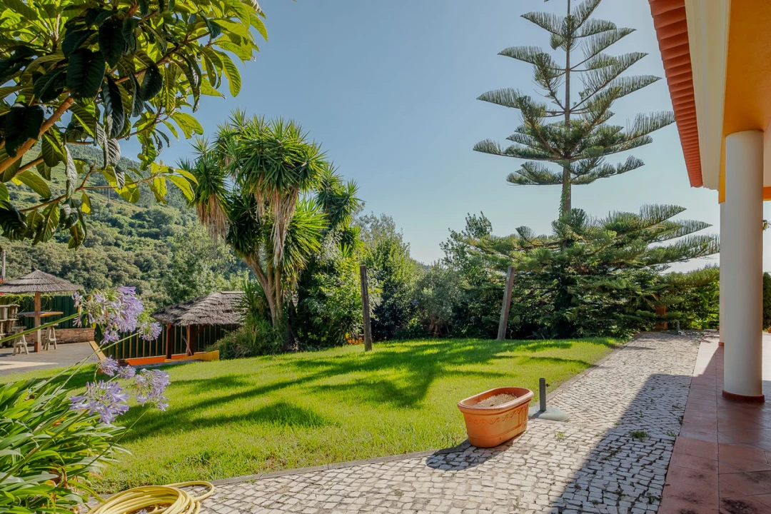 Moradia T4 para Venda em Malveira e São Miguel de Alcainça Foto 54