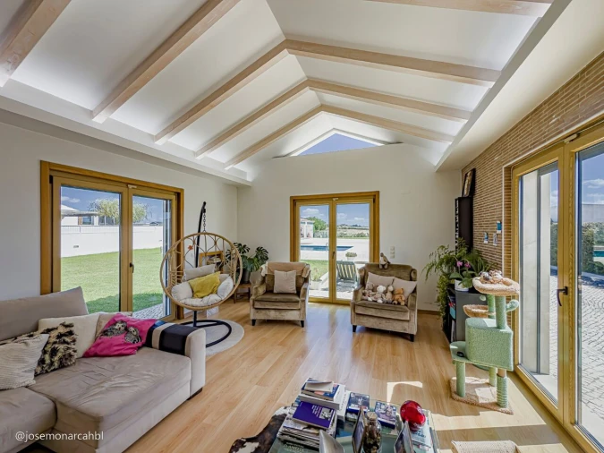 Moradia T4 para Venda em São João das Lampas e Terrugem Foto 8