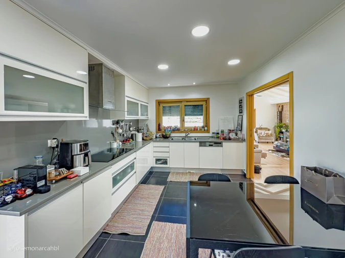 Moradia T4 para Venda em São João das Lampas e Terrugem Foto 12