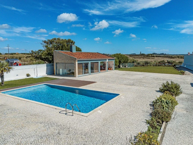 Moradia T4 para Venda em São João das Lampas e Terrugem Foto 28