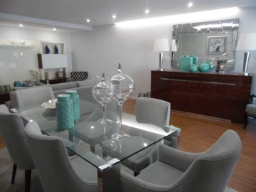 Apartamento T3 para Venda em Carcavelos e Parede