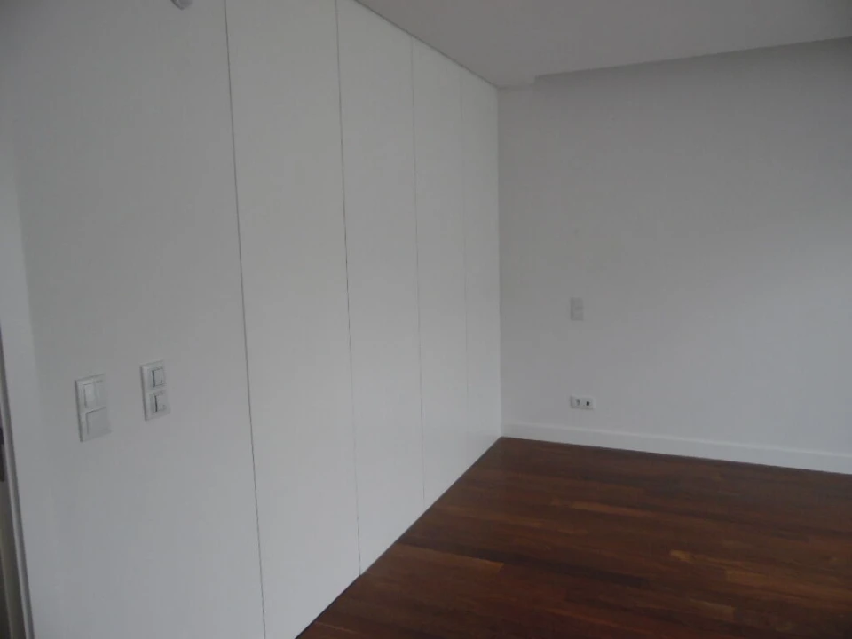 Negócio para Venda em Avenidas Novas Foto 1