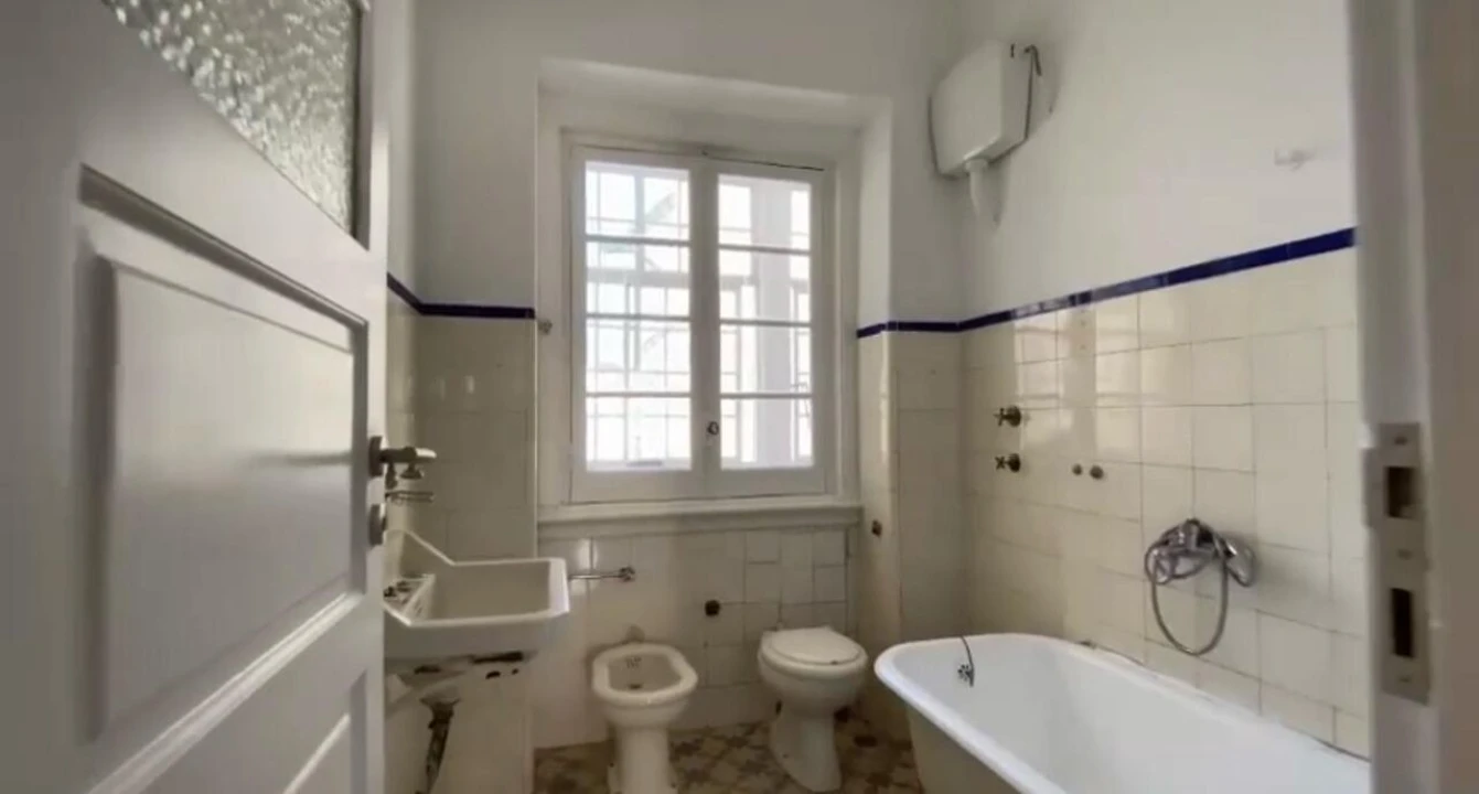 Apartamento T4 para Venda em Arroios Foto 2