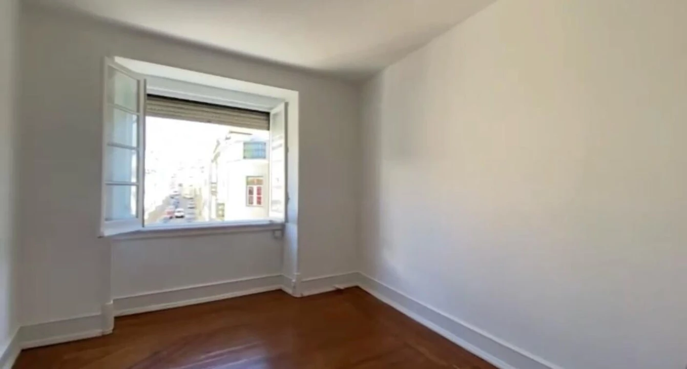 Apartamento T4 para Venda em Arroios Foto 5