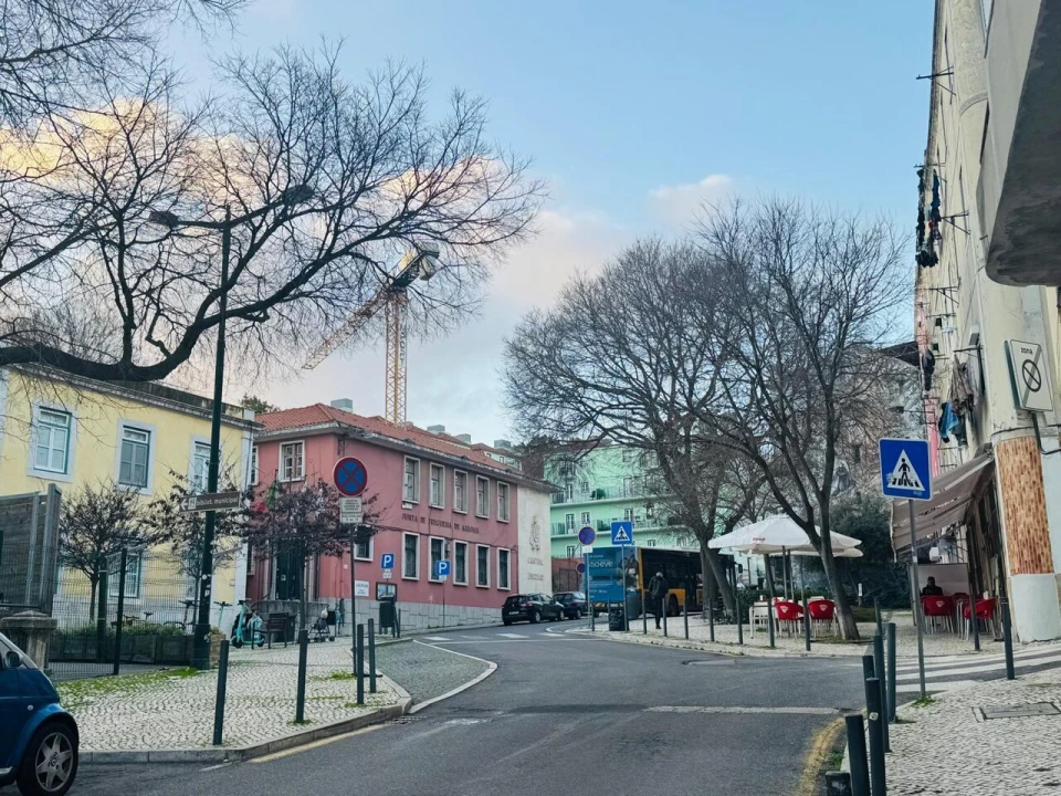 Apartamento T4 para Venda em Arroios Foto 11