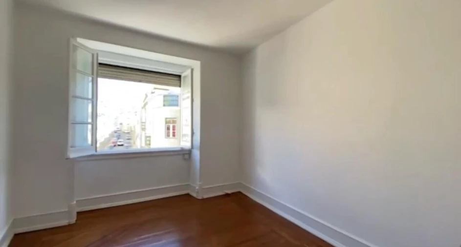 Apartamento T4 para Venda em Arroios Foto 5