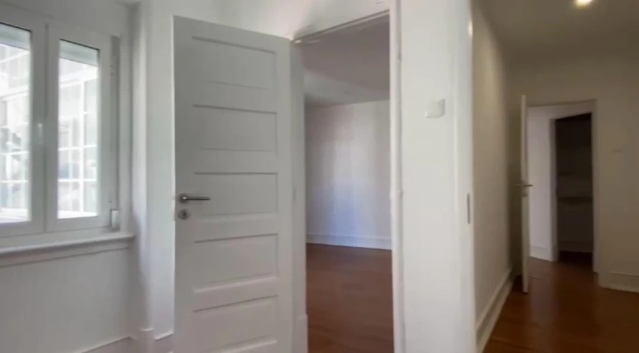 Apartamento T4 para Venda em Arroios Foto 7