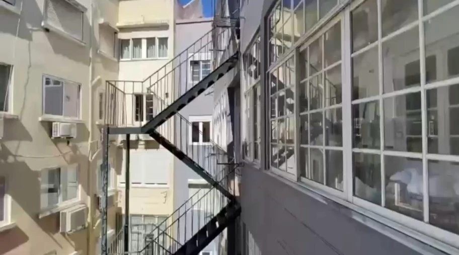 Apartamento T4 para Venda em Arroios Foto 8