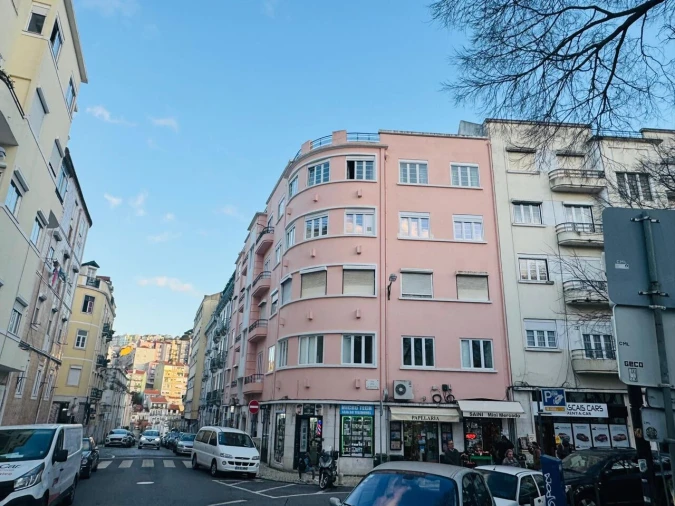 Apartamento T4 para Venda em Arroios Foto 10