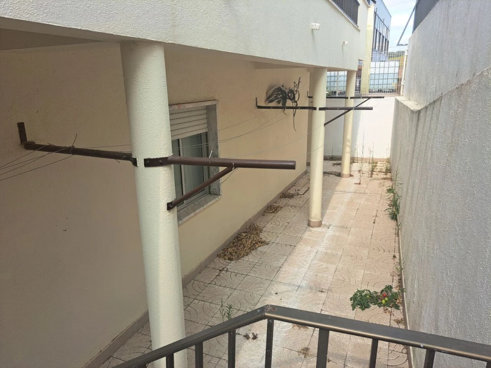 Moradia T7 para Venda em Ramada e Caneças Foto 23