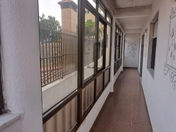 Moradia T7 para Venda em Ramada e Caneças Foto 15