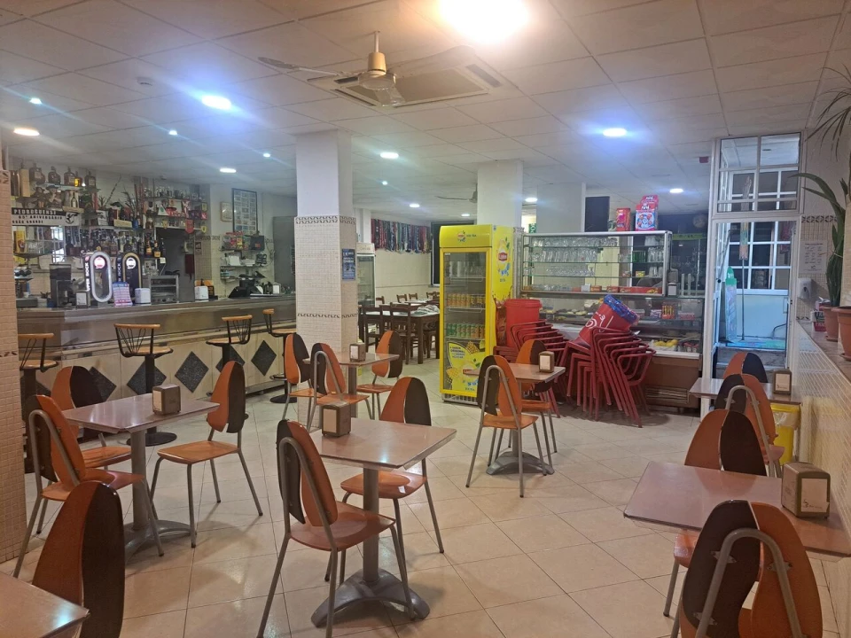 Loja para Venda em Odivelas Foto 5