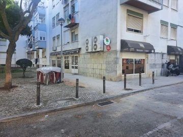 Loja para Venda em Odivelas