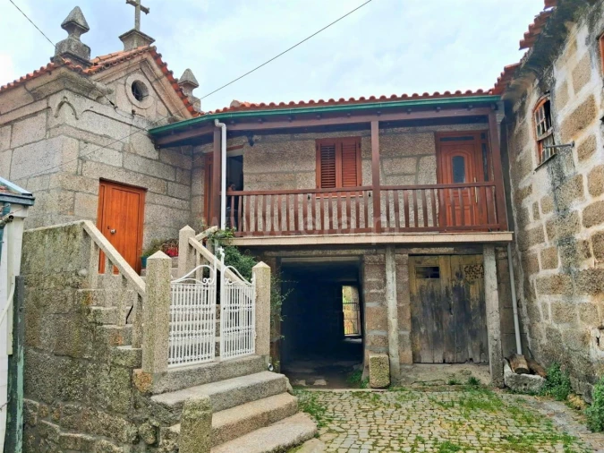 Moradia T4 para Venda em Teixeira e Teixeiró Foto 13