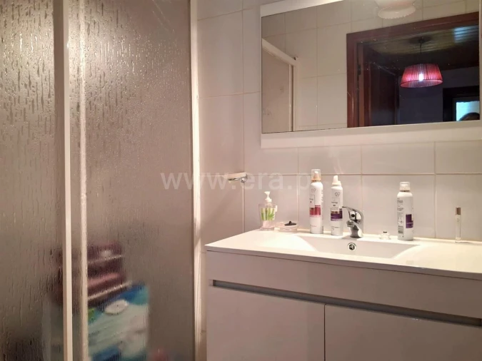 Moradia T4 para Venda em Teixeira e Teixeiró Foto 20