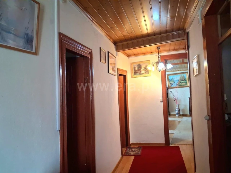 Moradia T4 para Venda em Teixeira e Teixeiró Foto 19