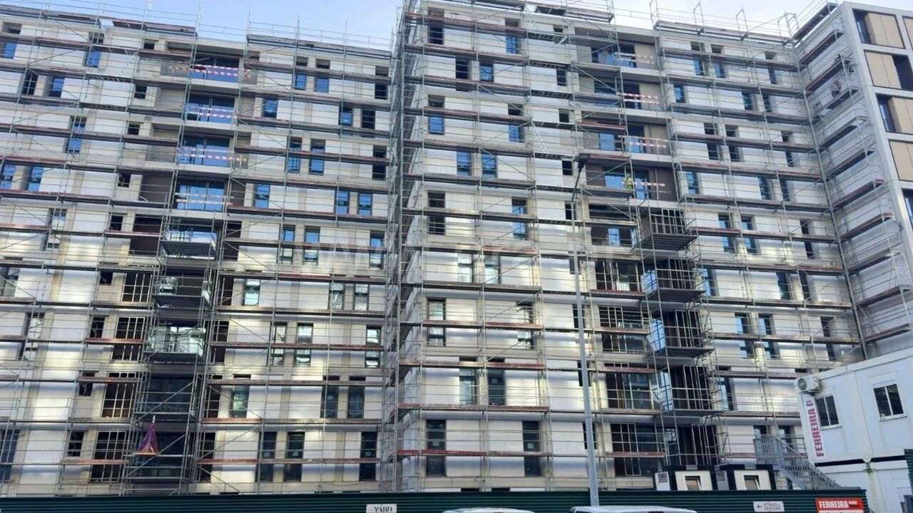 Apartamento T3 para Venda em Santa Marinha e São Pedro da Afurada Foto 3