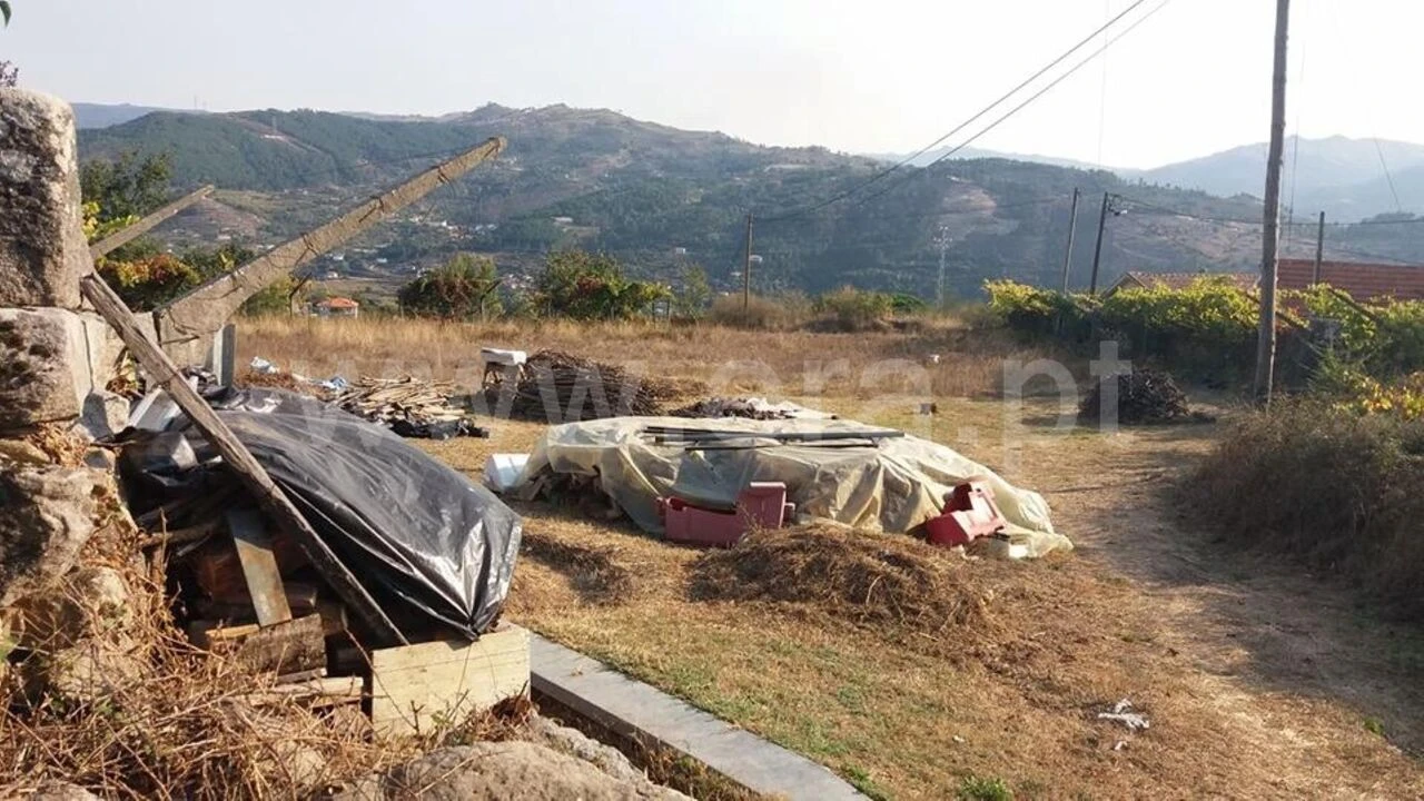 Terreno para Venda em Ancede e Ribadouro Foto 4