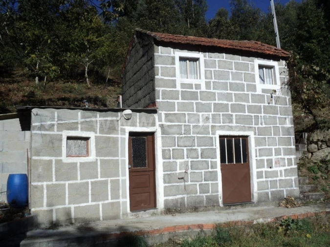Terreno para Venda em Campelo e Ovil Foto 8