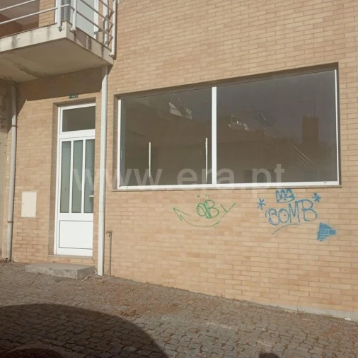 Armazém para Arrendamento em Ancede e Ribadouro Foto 1