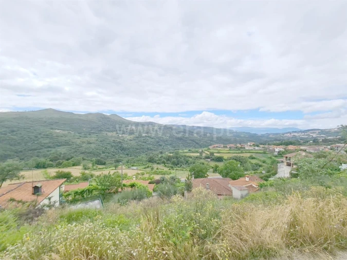 Terreno para Venda em Campelo e Ovil Foto 4