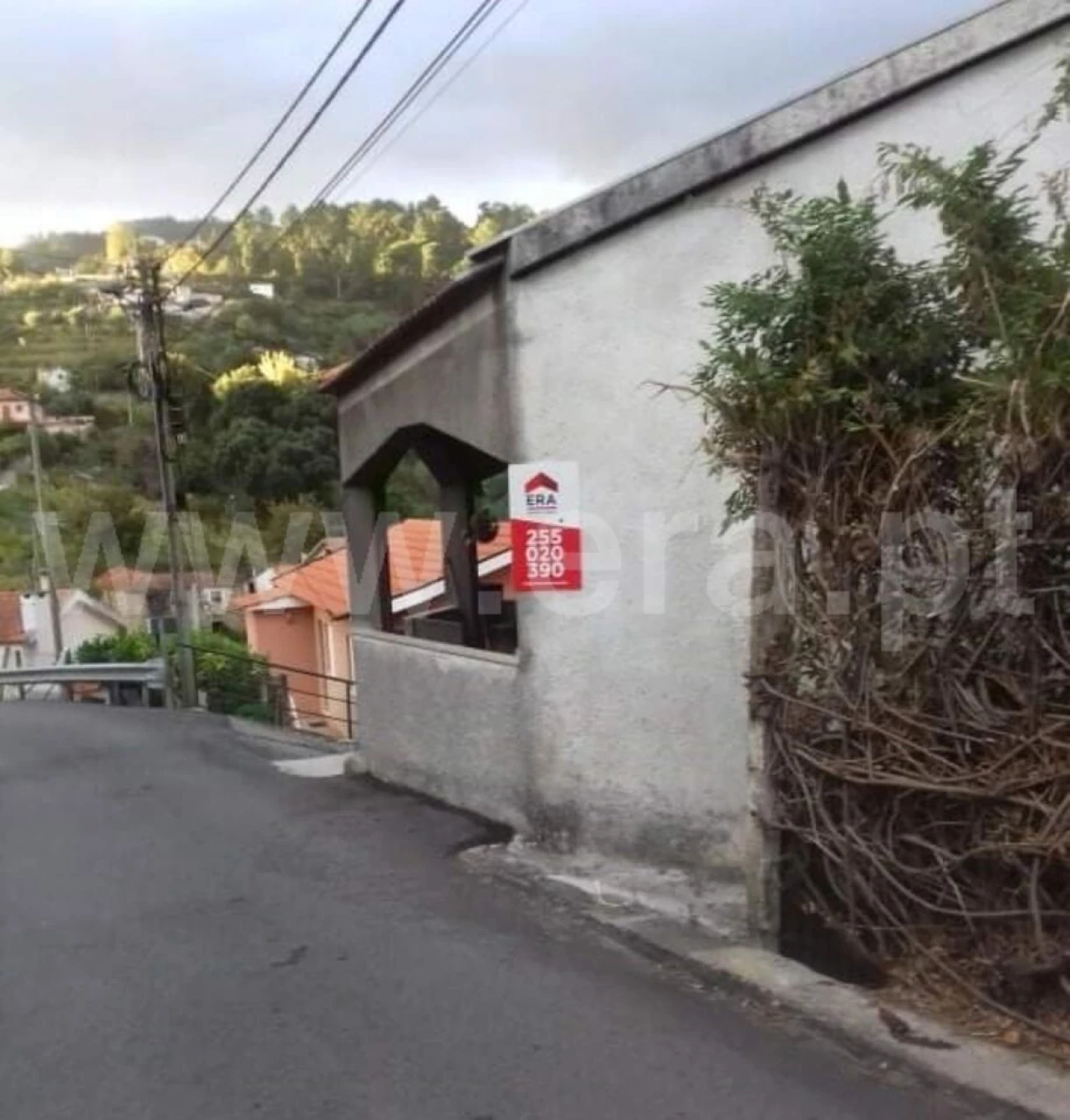 Moradia T2 para Venda em Santa Cruz do Douro e São Tomé de Covelas Foto 1