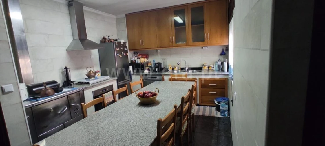 Moradia T2 para Venda em Santa Cruz do Douro e São Tomé de Covelas Foto 2