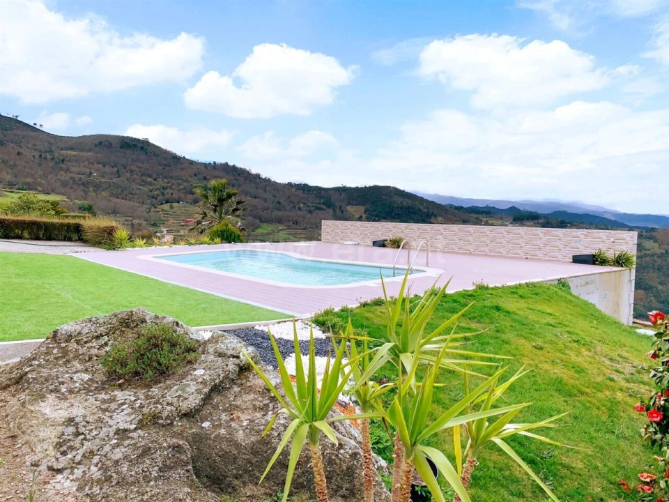 Moradia T5 para Venda em Anreade e São Romão de Aregos Foto 4